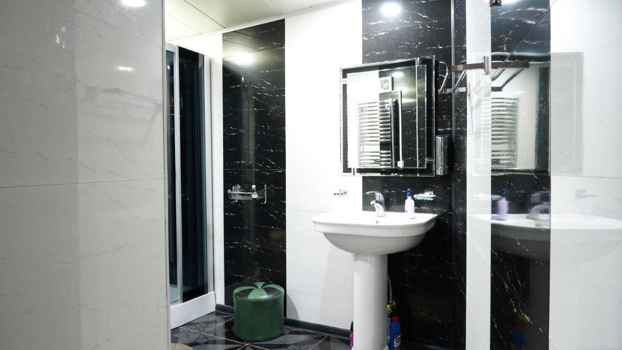 Apartment Shafi 8 Tbilisi Ngoại thất bức ảnh
